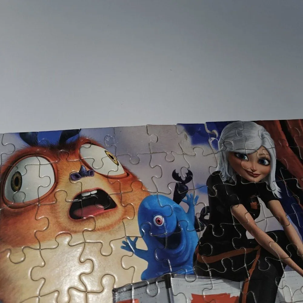 Monsters vs Aliens Panoramas Jr Jigsaw Puzzle 150 Pieces Panoramic READ AS IS